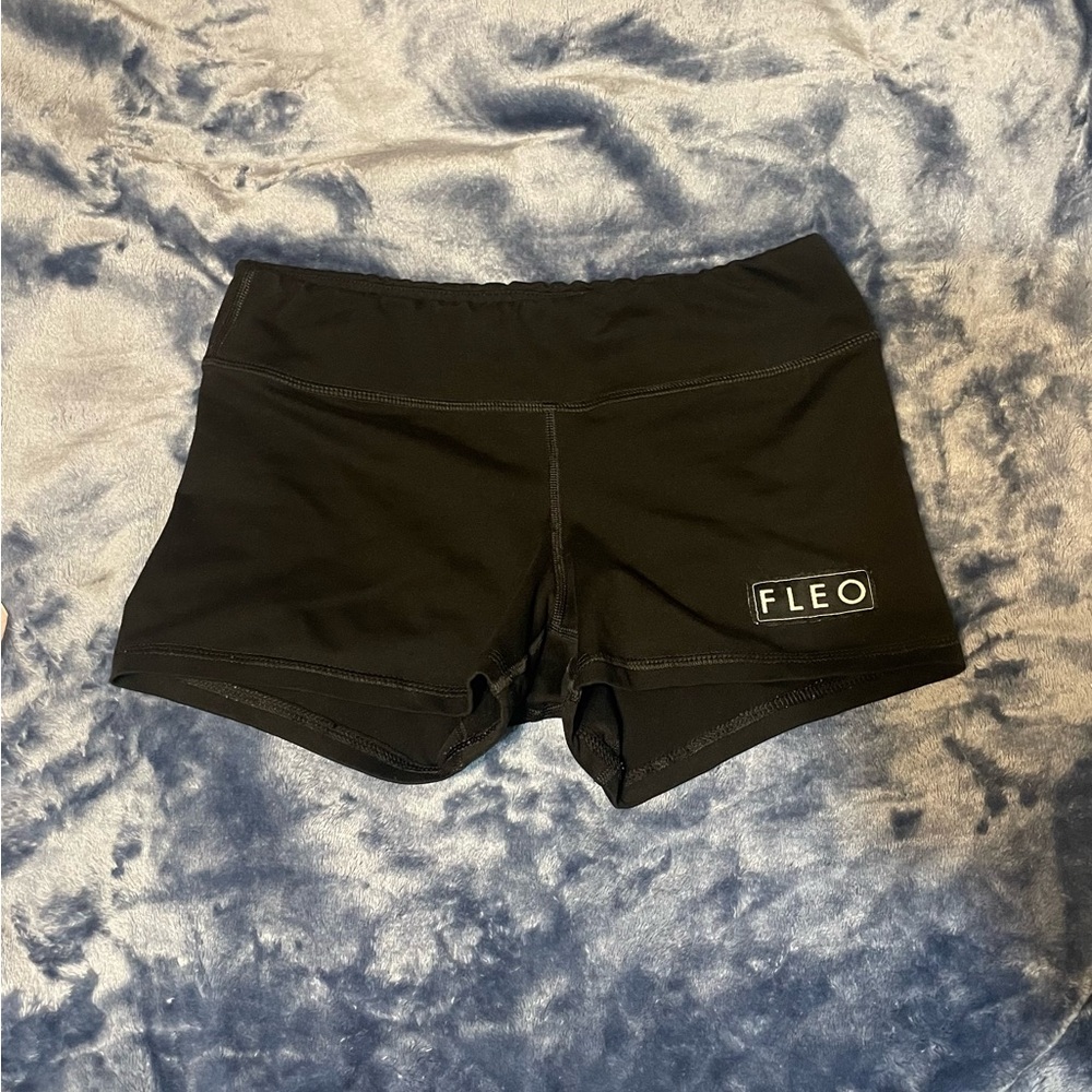 Fleo Women's Black Athletic Shorts